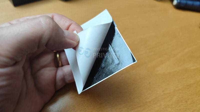 localizzatore-bluetooth-adesivo-per-investigazioni